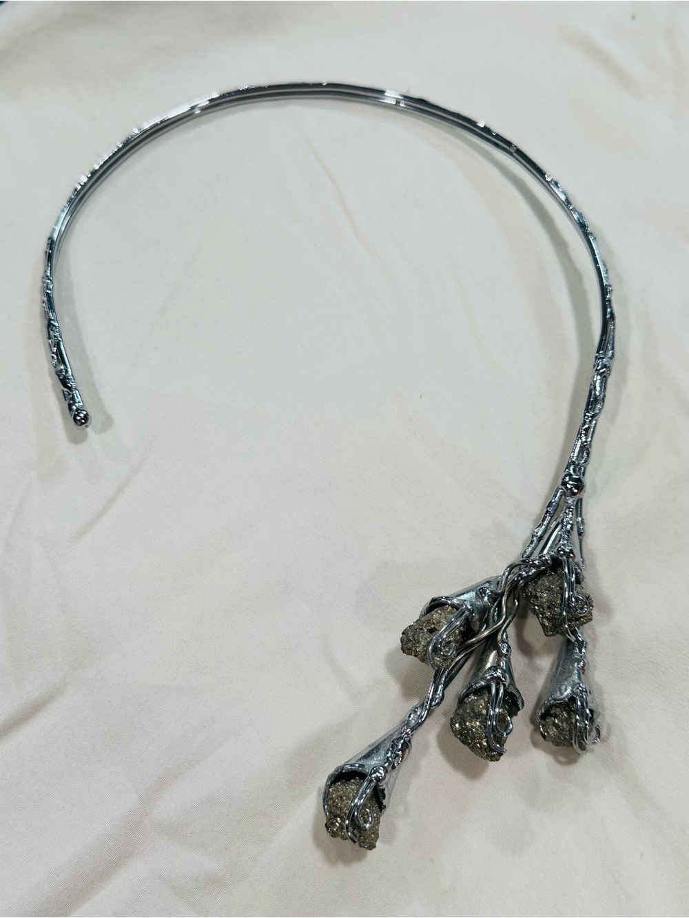 Silver Tone Floral Statement Collar Necklace